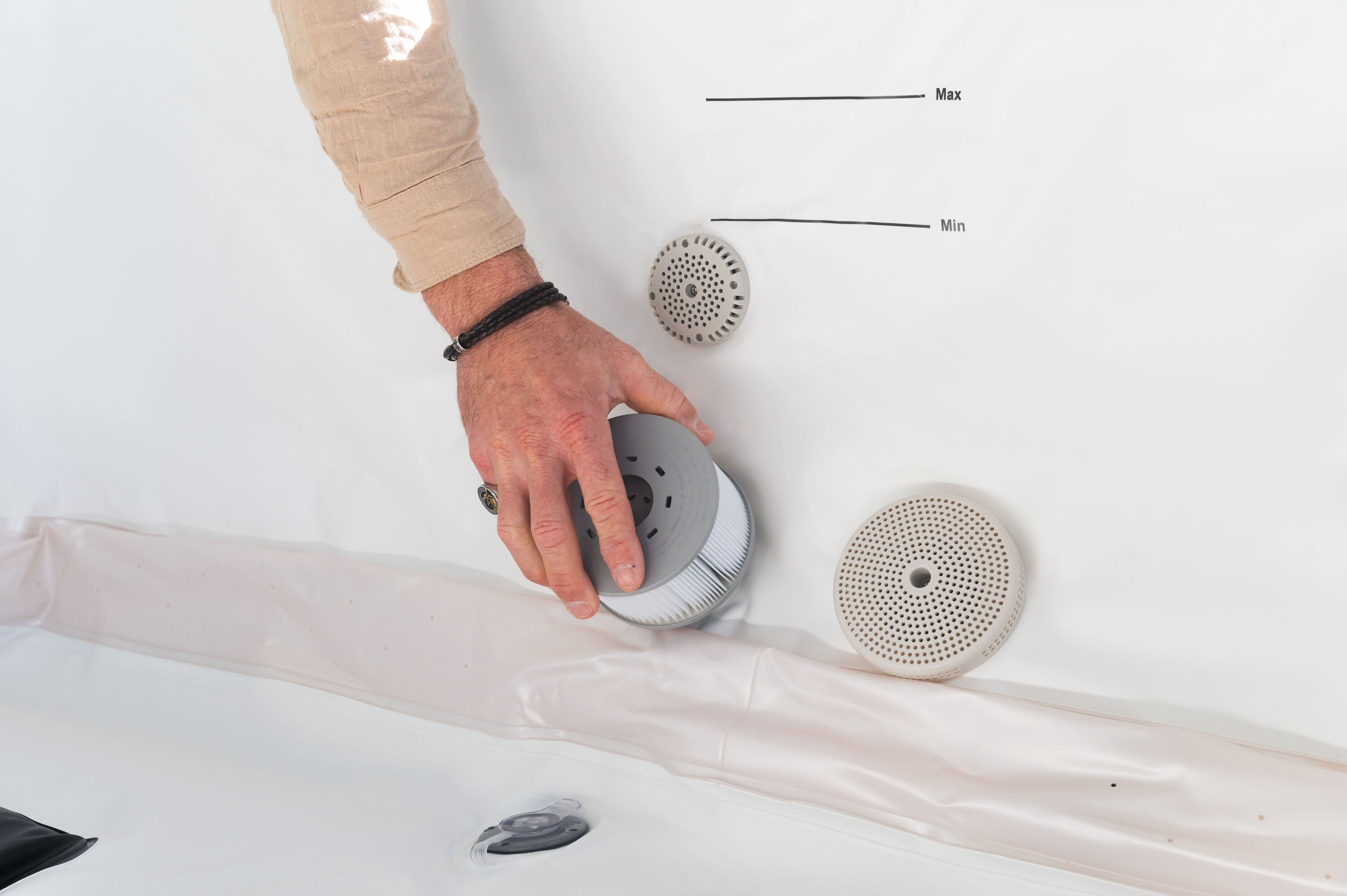 MSpa Whirlpool OSLO AERO PLUS 2026 XXL 180cm inkl. App, LED, 8 Hydromassagedüsen, 140 Luftdüsen