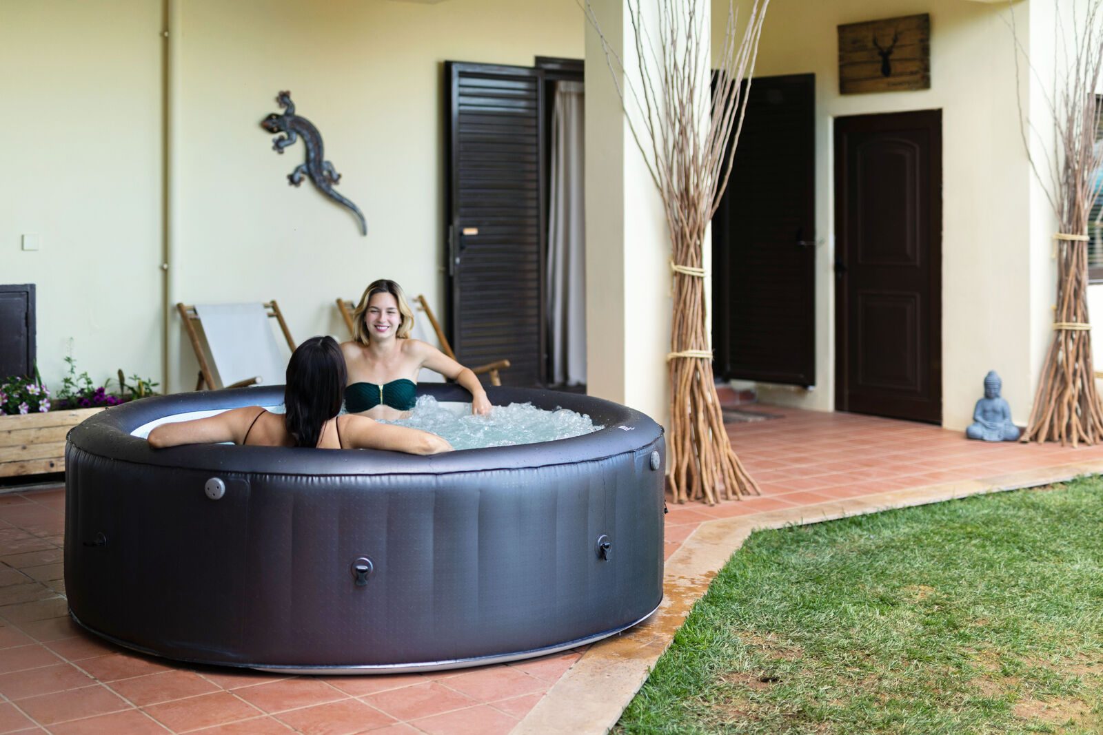 MSpa Muse  Whirlpool Carlton M-CA061 aufblasbar für 6 Personen - Indoor + Outdoor-Whirlpool