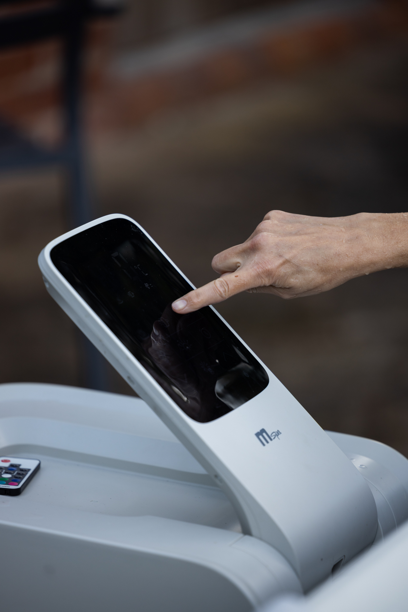 MSpa Whirlpool OSLO XL 160x160 cm - inkl. WiFi, App, LED, UVC