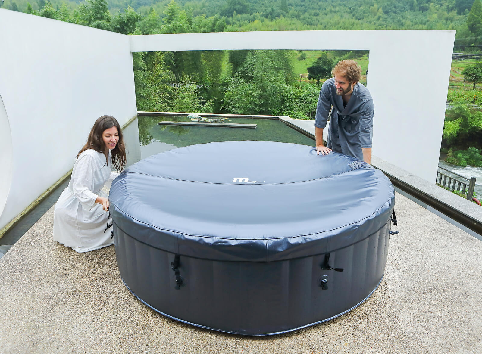 MSpa Muse  Whirlpool Carlton M-CA061 aufblasbar für 6 Personen - Indoor + Outdoor-Whirlpool