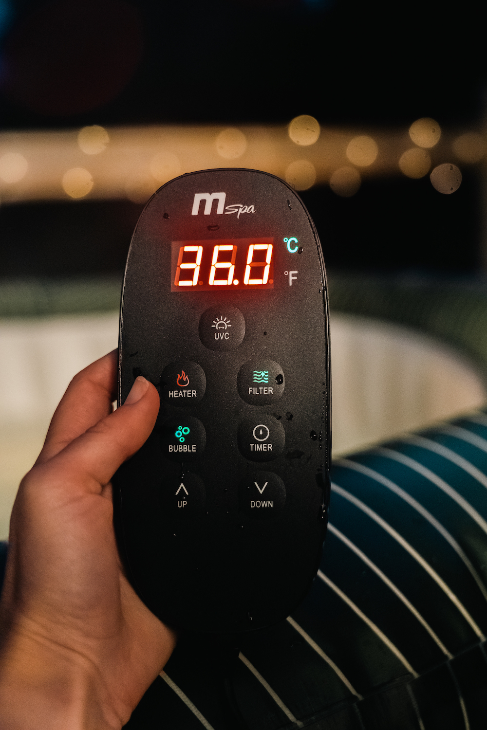 MSPA aufblasbarer Whirlpool METEOR neustes Modell 2027 inkl. UVC / LED / 164 Luftdüsen - Outdoor Pool XXL 6 Personen