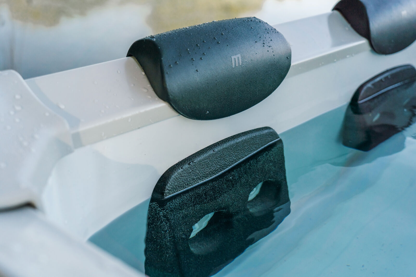 MSpa Whirlpool OSLO XL 160x160 cm - inkl. WiFi, App, LED, UVC